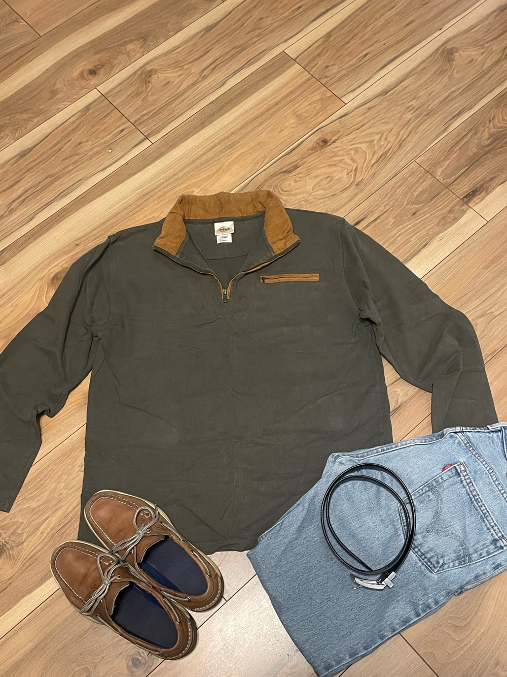 Men's Olive Green Quarter-Zip Pullover with Tan Trim
